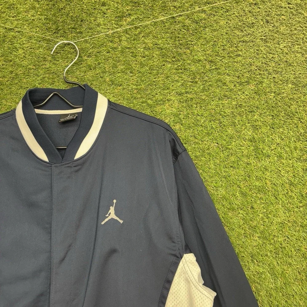 Air Jordan Men Bomber Jacket Mens XL Black White Colorblock Dri Fit Full Zip